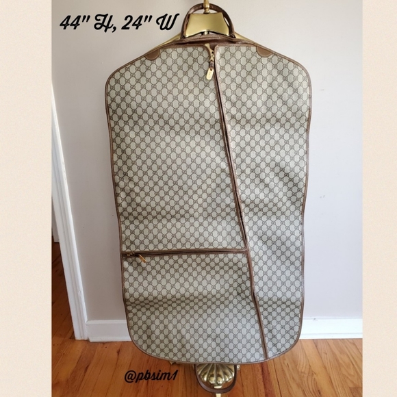 Gucci Other - Gucci vintage garment, suit travel bag luggage